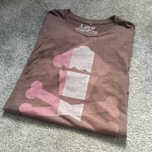 Johnny Cupcakes Tee (XL)